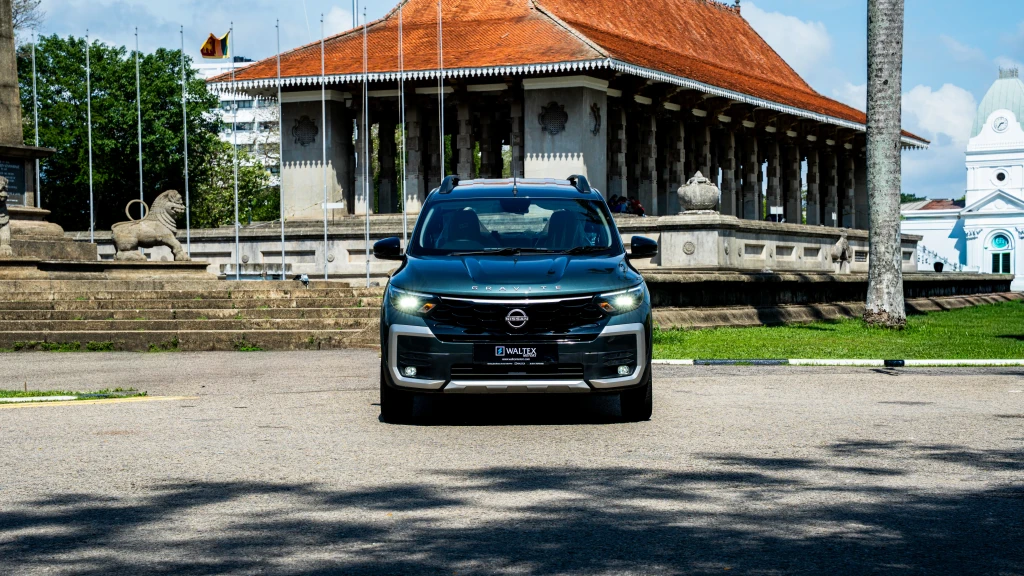 2026 Nissan Gravite Tekna Plus – Forest Green | 7-Seater | 1000cc Petrol | Automatic 5-Speed AMT | Brand New
